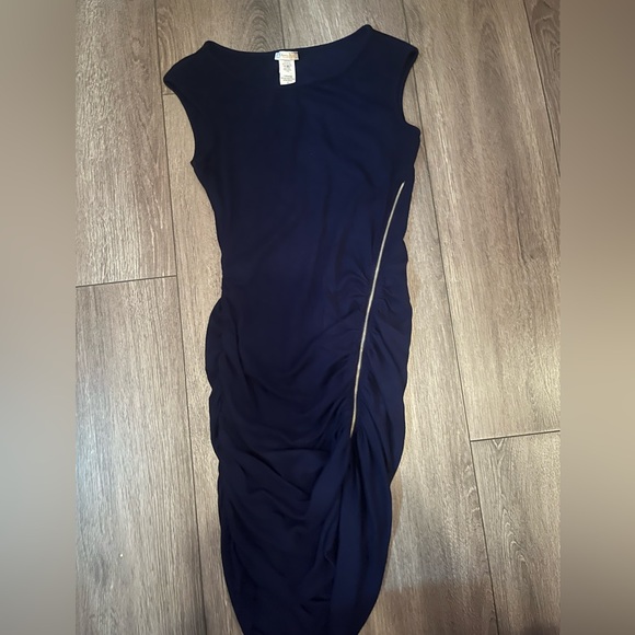 Selling all three together - Picture 2 of 4